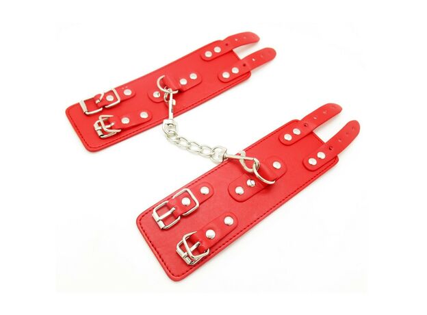 Красные наручники с двойным ремешком 1