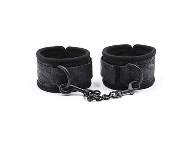 Мягкие тканевые наручники с карабинами 1